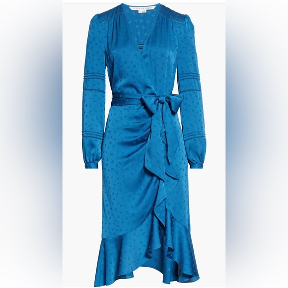 Veronica BeardMiriam Tie Waist Long Sleeve Dress